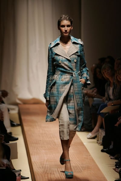 Milan 2006 SS Women Ready to Wear - Daks
